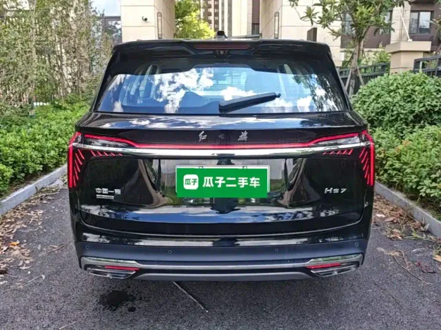 Hongqi HS7 PHEV — Фото автомобиля 5