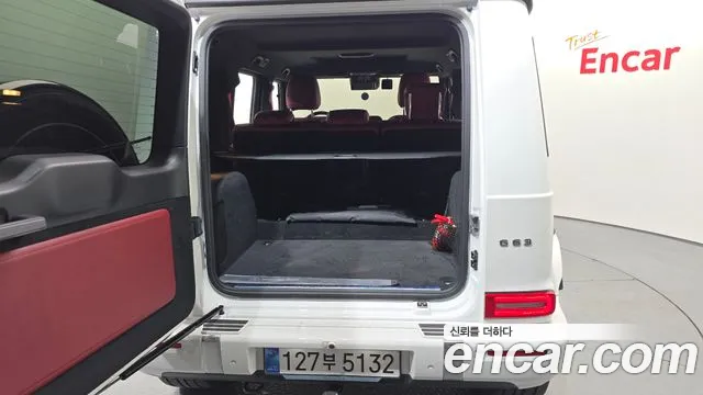 Mercedes-Benz G-Class — Фото автомобиля 16