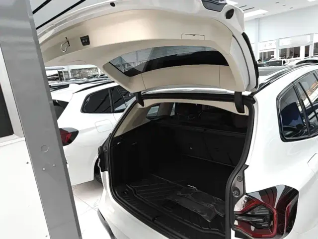 BMW X3 — Фото автомобиля 18
