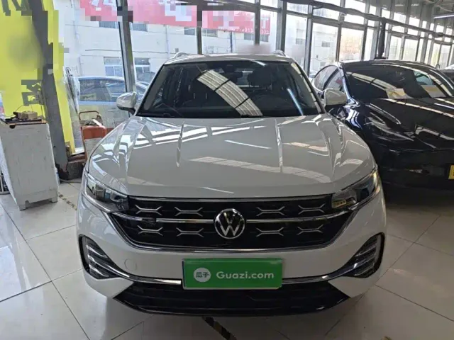Volkswagen Tayron — Фото автомобиля 2