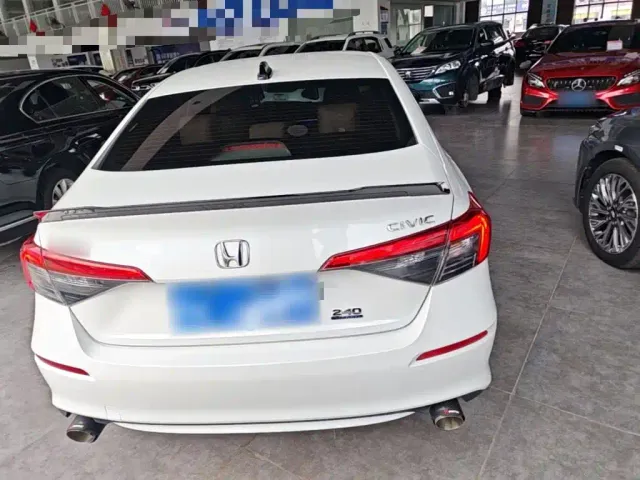 Honda Civic — Фото автомобиля 5