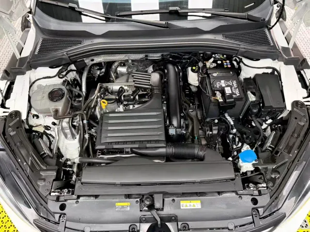 Volkswagen Lamando — Фото автомобиля 20
