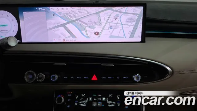 Genesis GV70 2.5T Бензин 2WD — Фото автомобиля 11