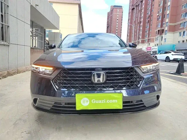 Honda Accord — Фото автомобиля 2