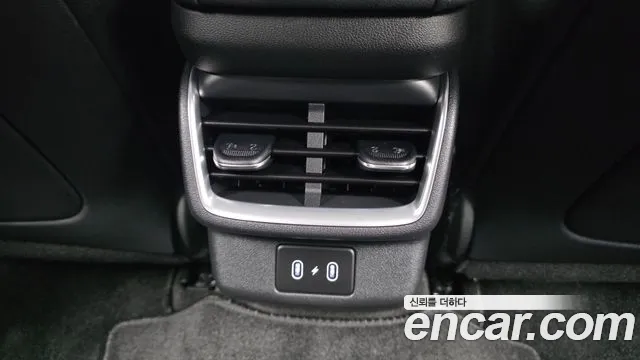 Hyundai Grandeur GN7 — Фото автомобиля 30