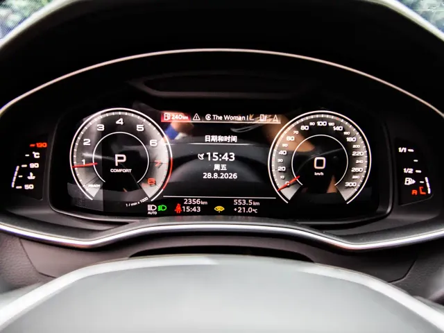 Audi A6L — Фото автомобиля 9