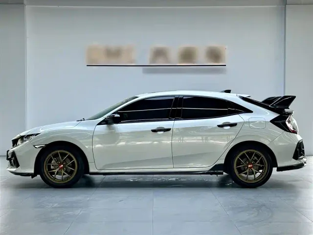 Honda Civic — Фото автомобиля 7