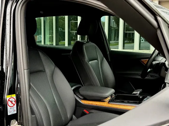 Audi Q7 — Фото автомобиля 4