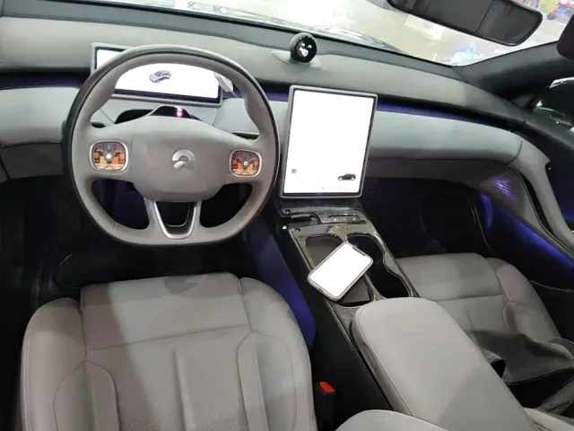 Nio ET5 Touring — Фото автомобиля 9