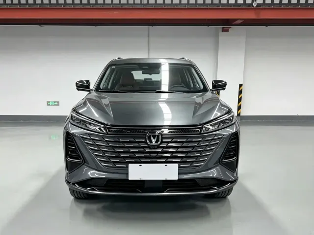 Changan CS75 Plus — Фото автомобиля 2