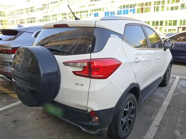 BYD Yuan Pro — Фото автомобиля 6