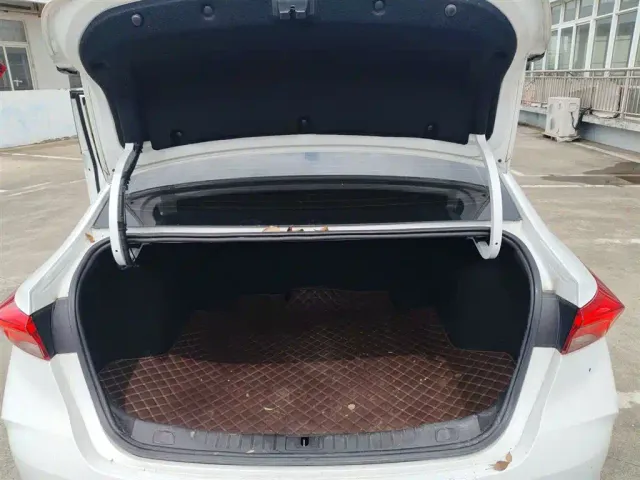 Buick Verano — Фото автомобиля 14