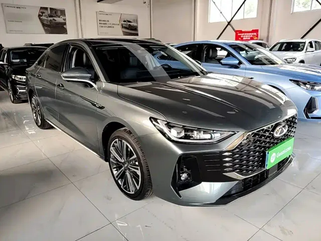 Chery Arrizo 8 — Фото автомобиля 3