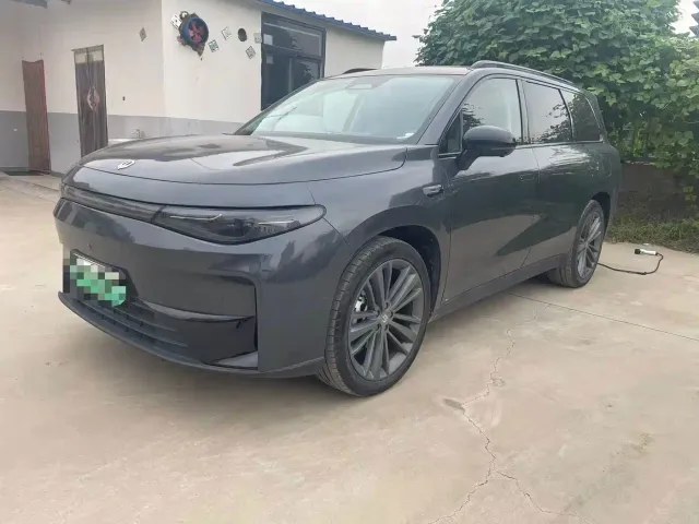 Фотография автомобиля — Leapmotor C16