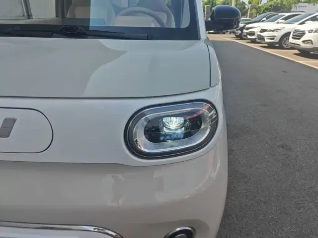 Wuling Hongguang Mini EV — Фото автомобиля 23
