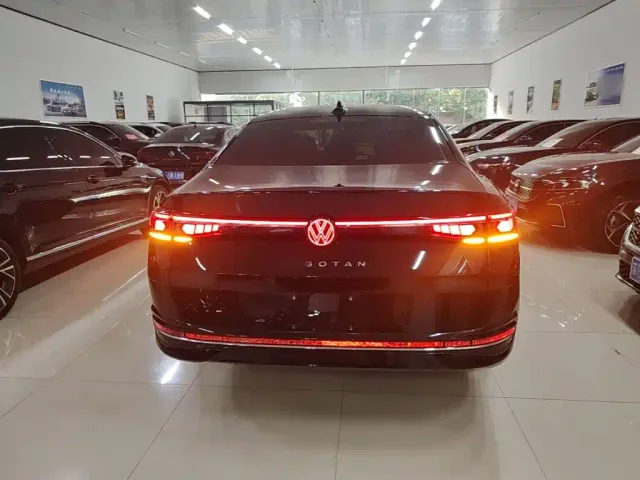 Volkswagen Magotan — Фото автомобиля 5