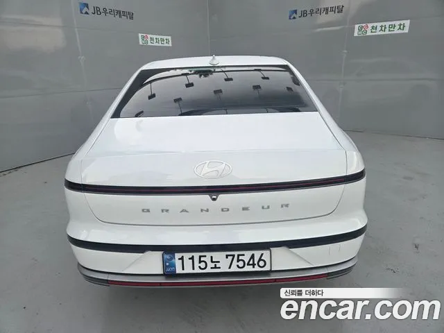Hyundai Grandeur Grandeur (GN7) — Фото автомобиля 6