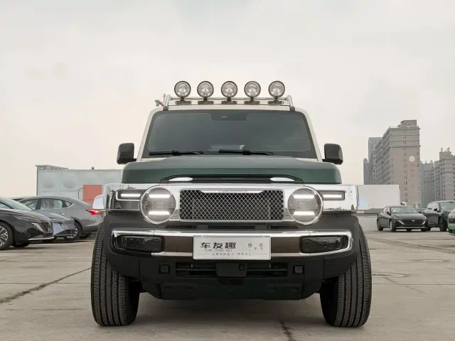 iCAR V23 — Фото автомобиля 2