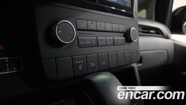 Hyundai Staria — Фото автомобиля 24