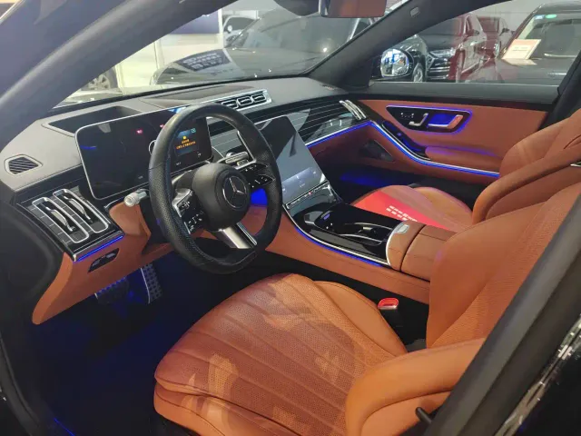 Mercedes-Benz S-Class — Фото автомобиля 4