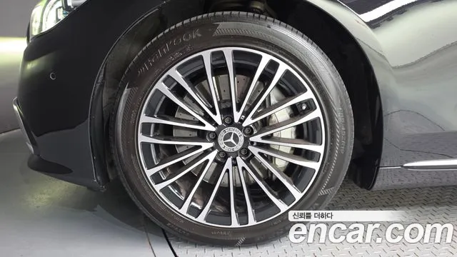 Mercedes-Benz S-Class S-класс W223 — Фото автомобиля 5