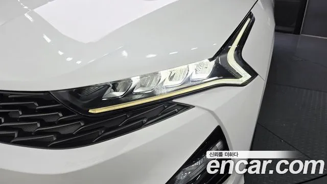 Kia K5 K5 3 поколение 2.0 LPI(Для проката) — Фото автомобиля 22