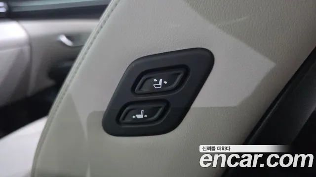 Hyundai Tucson Tucson (NX4) Бензин 1.6 турбо 2WD — Фото автомобиля 14