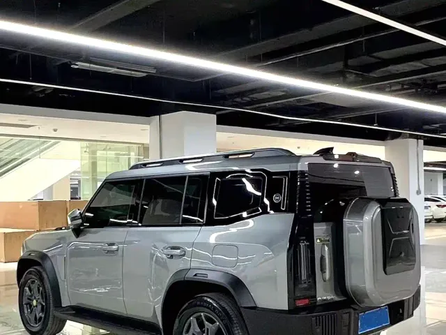 Jetour T2 — Фото автомобиля 2