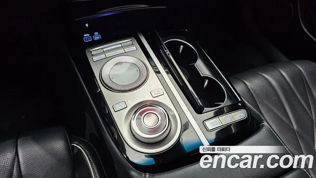 Genesis G80 RG3 — Фото автомобиля 12