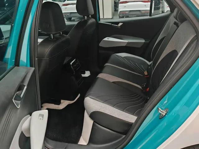 Volkswagen ID.3 — Фото автомобиля 9