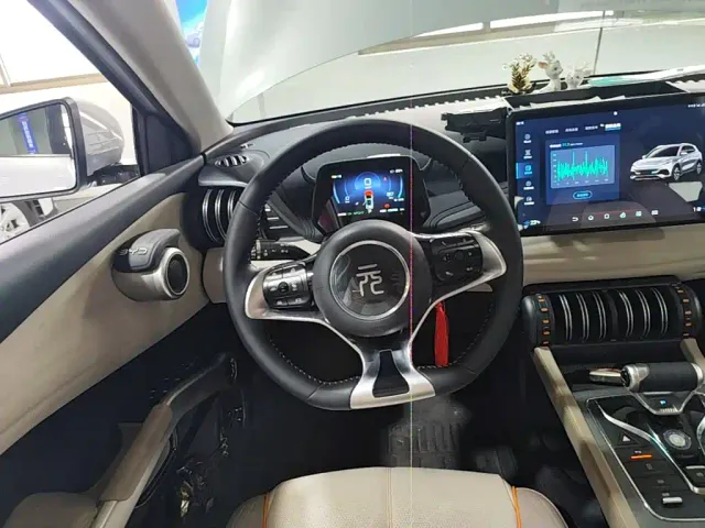 BYD Yuan PLUS — Фото автомобиля 10