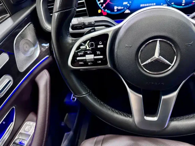 Mercedes-Benz GLE-Class — Фото автомобиля 21