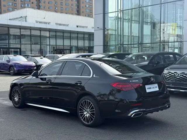 Mercedes-Benz C-Class — Фото автомобиля 6