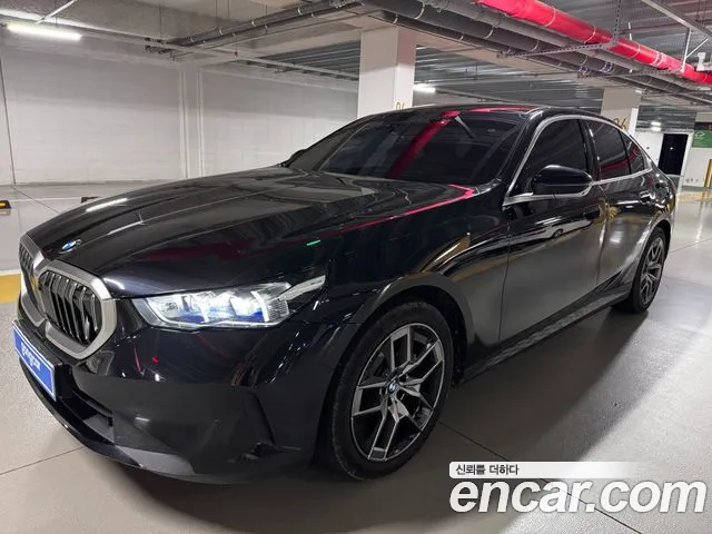 BMW 5-Series — Фото автомобиля 2