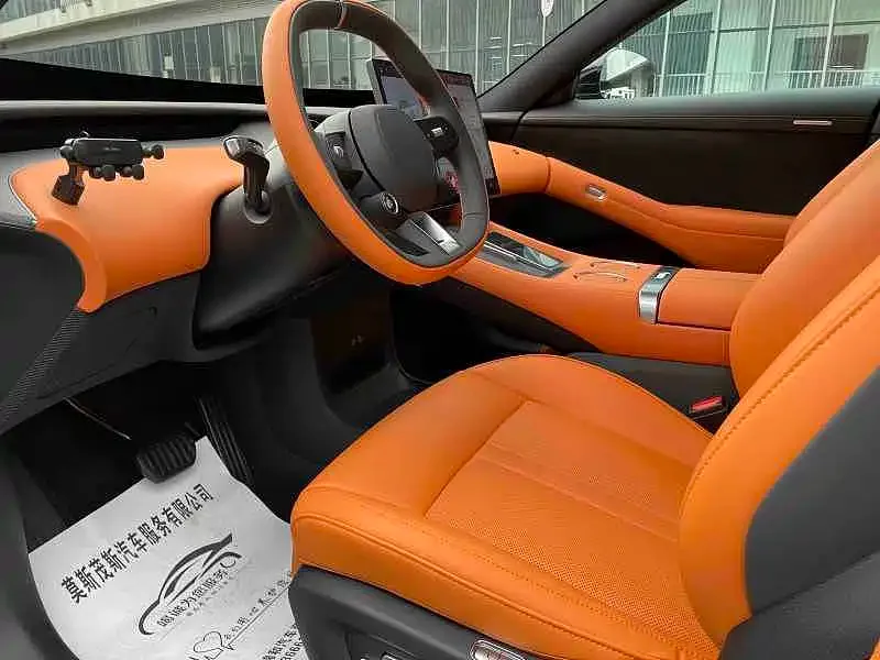 Xiaomi Auto Xiaomi YU7 — Фото автомобиля 4