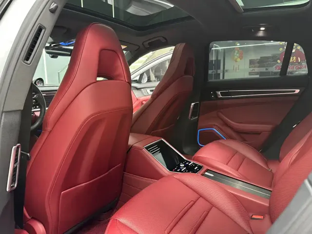 Porsche Panamera — Фото автомобиля 10