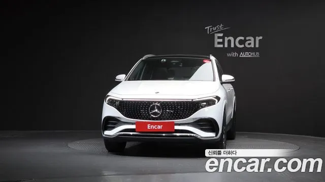 Mercedes-Benz EQA — Фото автомобиля 3