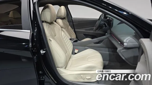 Hyundai Avante — Фото автомобиля 16
