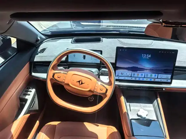 Dongfeng eπ 007 — Фото автомобиля 5