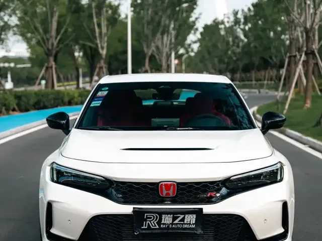 Фотография автомобиля — Honda Civic