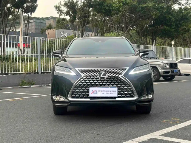 Lexus RX — Фото автомобиля 2