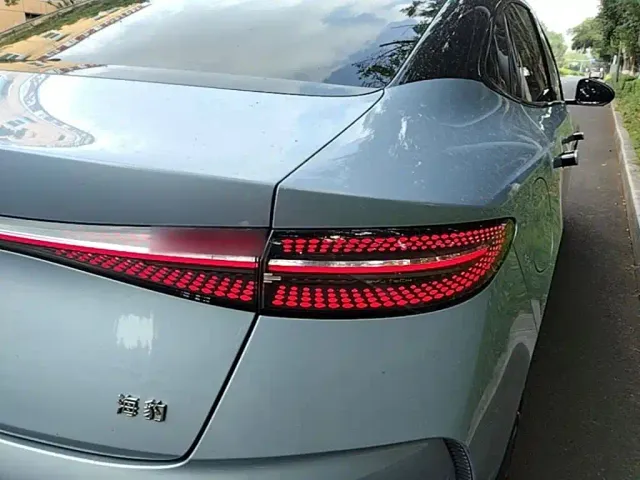 BYD Seal — Фото автомобиля 7