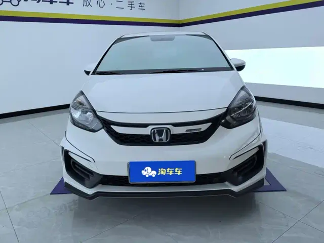 Honda Fit — Фото автомобиля 2