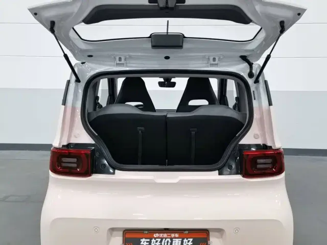 Wuling Hongguang Mini EV — Фото автомобиля 16