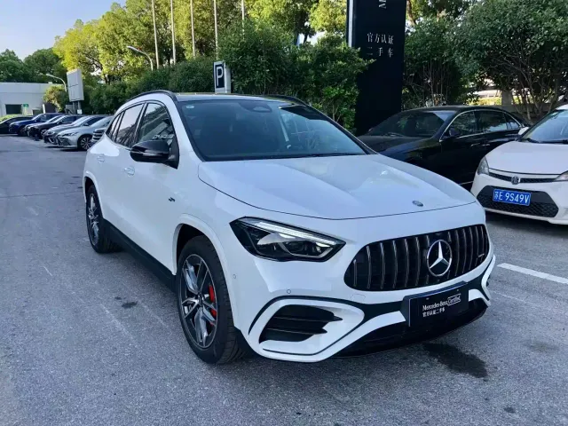 Mercedes-Benz GLA-Class AMG — Фото автомобиля 3