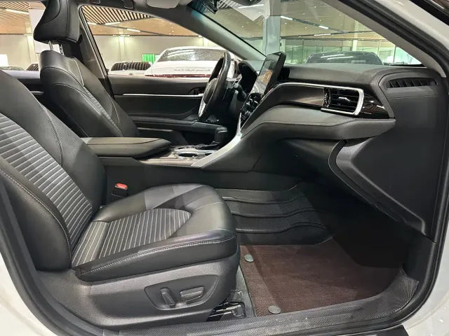 Toyota Camry — Фото автомобиля 13