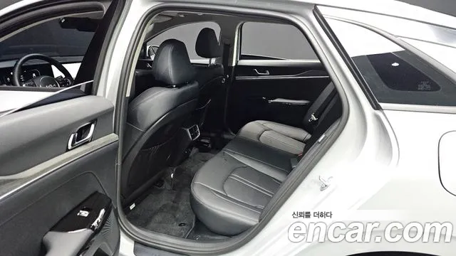 Kia K5 Noblesse — Фото автомобиля 12