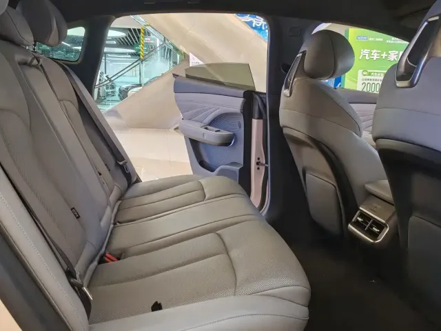 Nissan N7 — Фото автомобиля 19