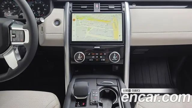 Land Rover Discovery — Фото автомобиля 14