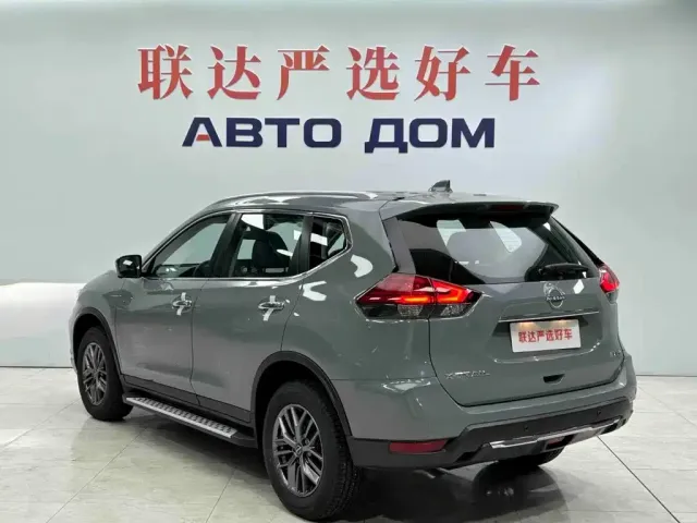 Nissan X-Trail — Фото автомобиля 4